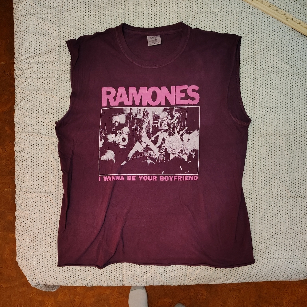 Ramones I Wanna Be Your Boyfriend Sleeveless T Shirt Size Large Comfort Colors